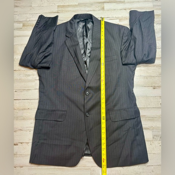 Jos. A. Bank Mens Black Wool Classic Fit Sport Coat Blazer Jacket 43R Pinstripe - Picture 7 of 11